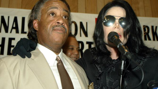 Illustration for article titled Sharpton: No Other US Attorney General Has a Civil Rights Record Equal to Holder’s